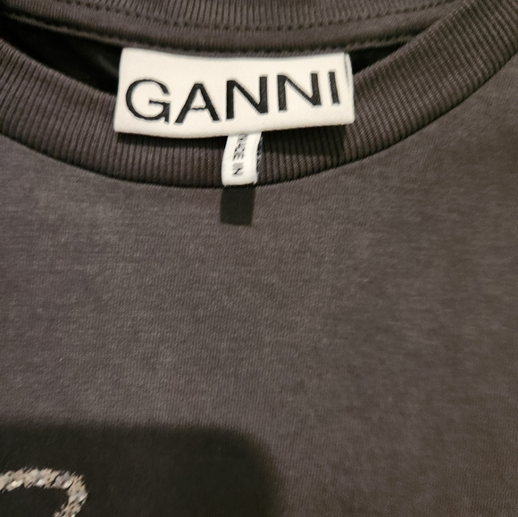 Authentic Ganni gray heart t-shirt - Picture 2 of 6